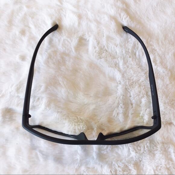 Anna Matte Gray Computer Blue Light Glasses - Picture 5 of 9